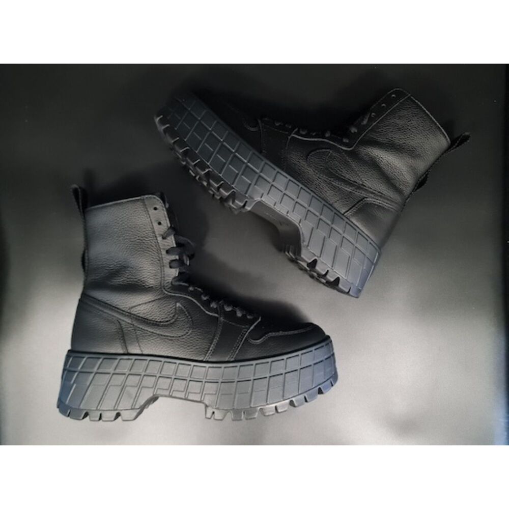 Jordan 1 High Brooklyn Black (Women’s). SIZE 8 - FJ5737-001